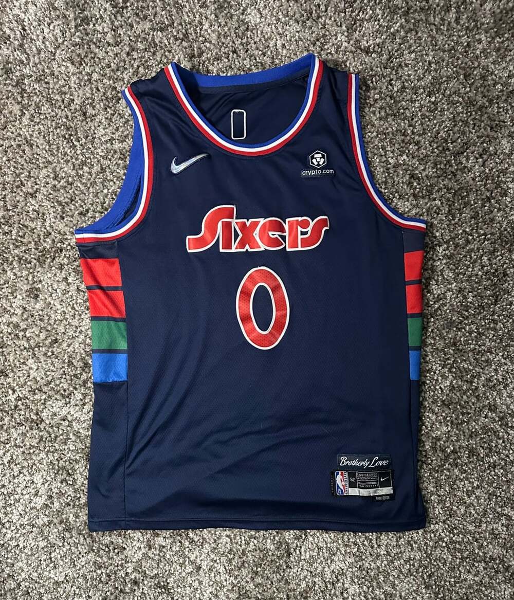 Nike Philadelphia 76ers Tyrese Maxey 0 Swingman Jersey Size 52 Navy